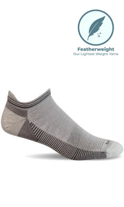 Men's Cadence Micro | Moderate Compression Socks Sport Compression Sockwell M/L Natural 