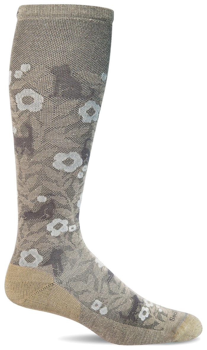 Women's Cat-Pestry | Moderate Graduated Compression Socks Lifestyle Compression Sockwell S/M Putty 
