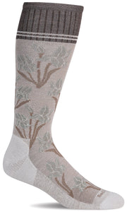 Women's Iris | Moderate Graduated Compression Socks Lifestyle Compression Sockwell S/M Putty 