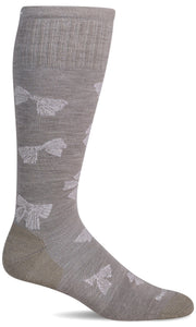 Women's Bows | Moderate Graduated Compression Socks Lifestyle Compression Sockwell S/M Putty with Sparkle 