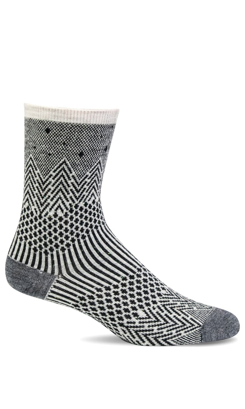 Women's Mountain Jacquard | Essential Comfort Socks Essential Comfort Sockwell S/M Black Shimmer 